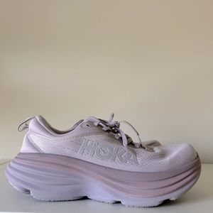 HOKA bondi 8